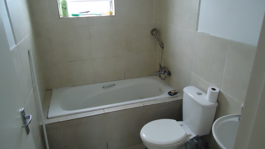 2 Bedroom Property for Sale in Bardale Village Western Cape